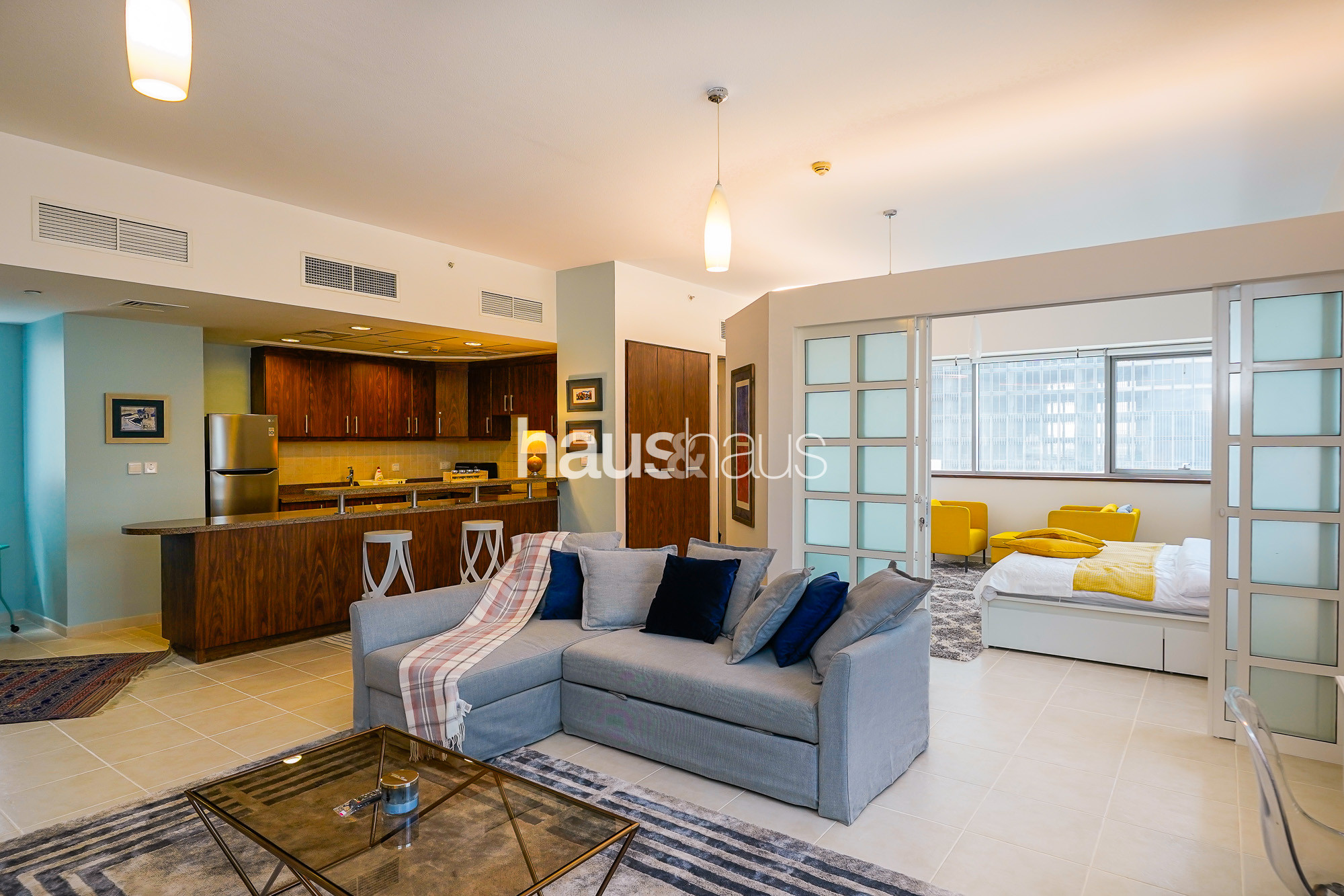 Unique Spacious Studio | Near to Mall | Business Hub