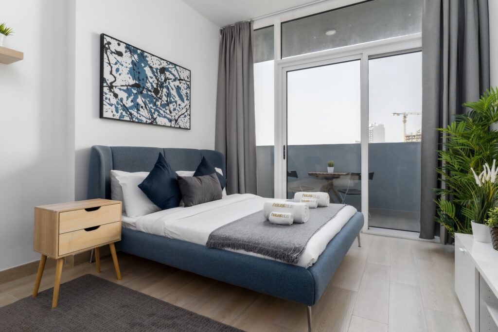 Muebles Modernos | Balcón | Espacioso