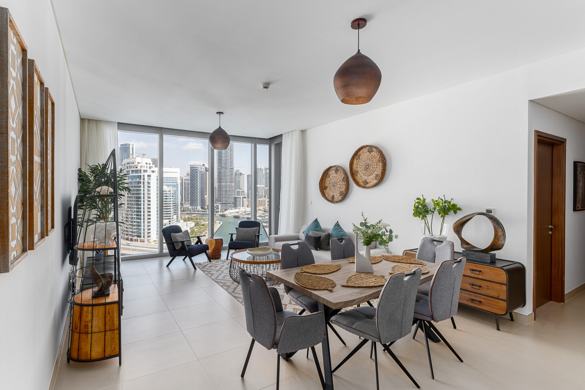 Dubai Eye View | Deluxe Stay | Bright Unit