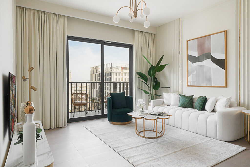 Deluxe Living | Beautiful Park | Plush