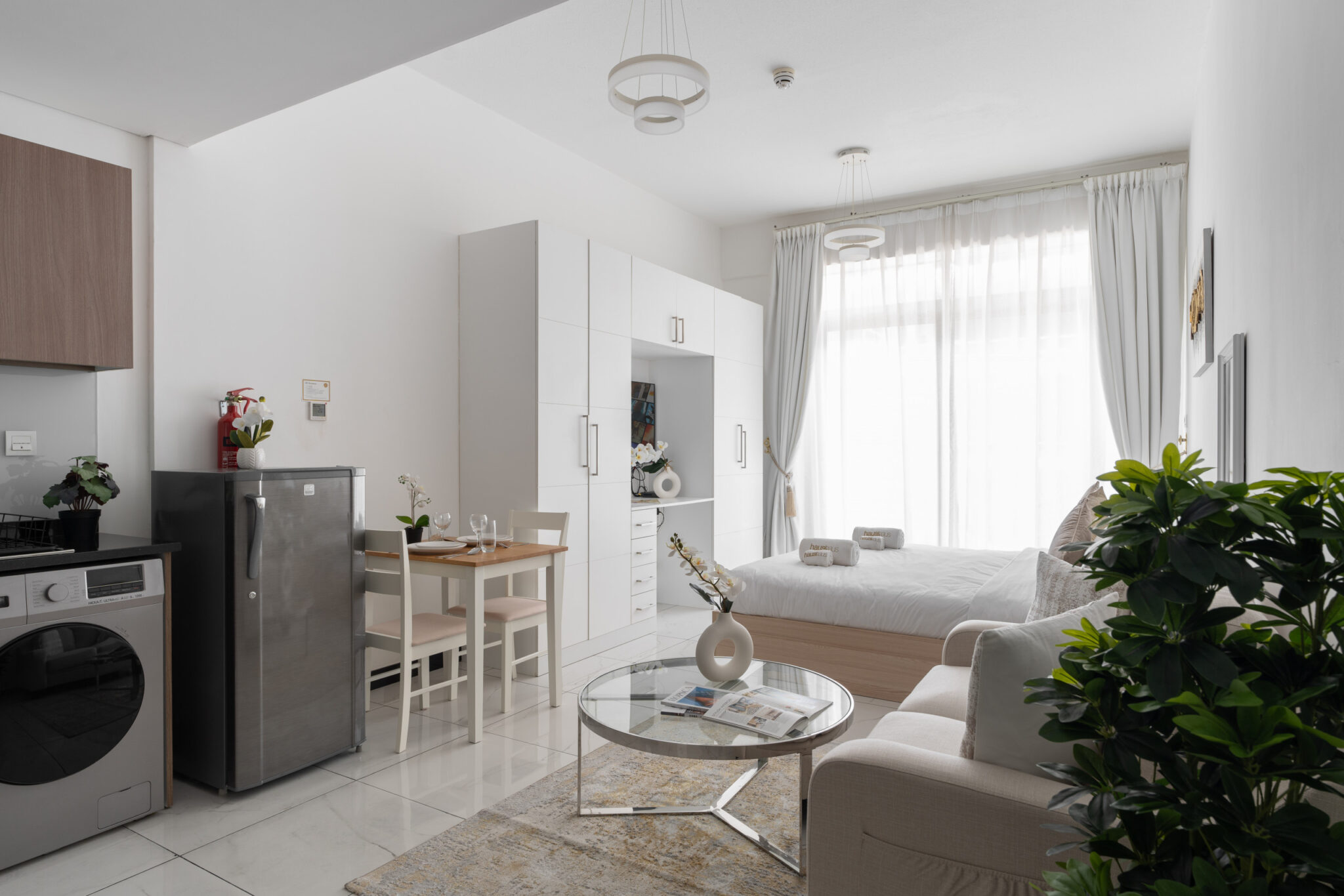 Next to Circle Mall | Chic Studio | Cosy