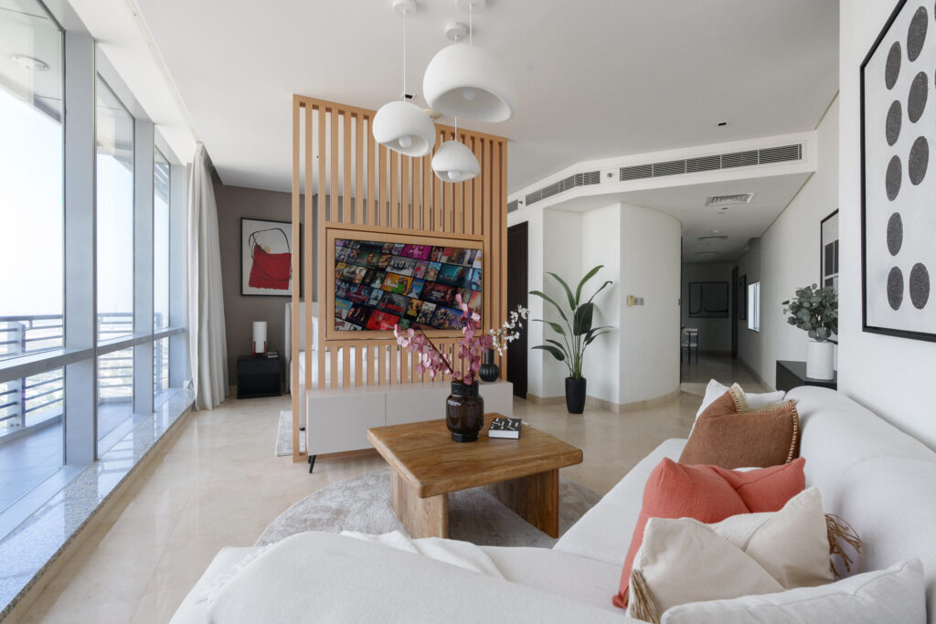 Lavishly Appointed | Spectacular City Views