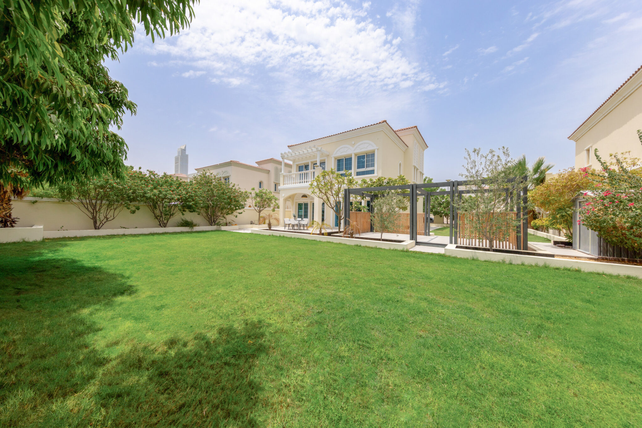 Best for Family | Spacious | Private Garden