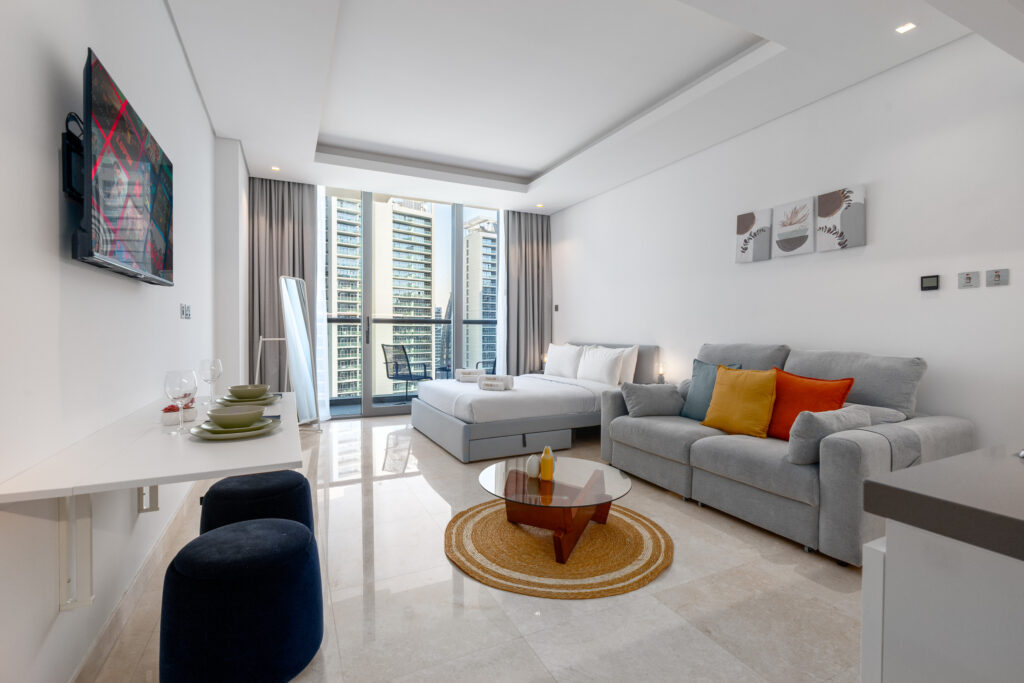 Pool View | Cosy Studio | Beautiful Facilities