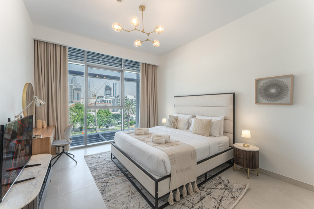 Burj Khalifa Views | Spacious | Prime Dubai Stay