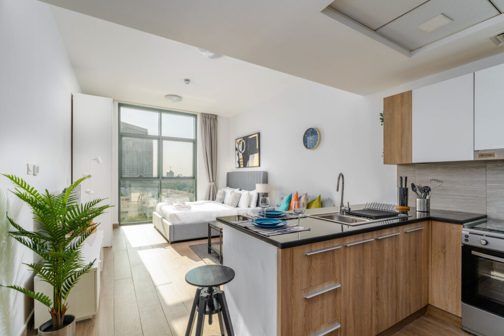 Bright | Spacious Studio | Great Facilities