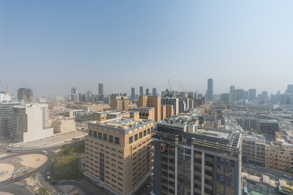 Chic and Elegant Studio | Close to Circle Mall | Charming