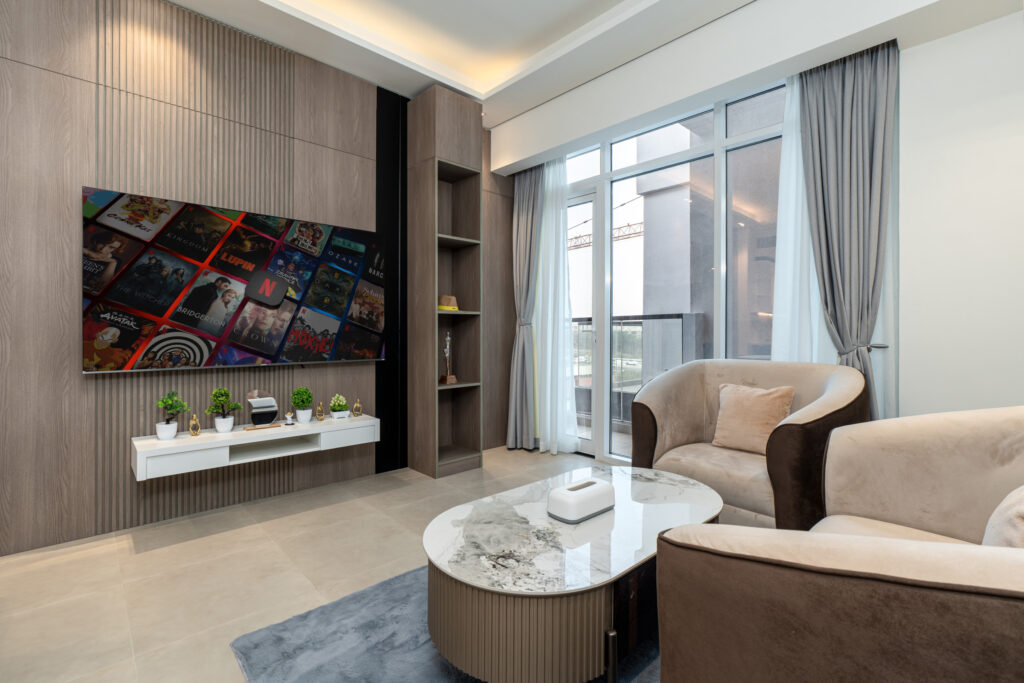 Brand New | Near Park | Study Room