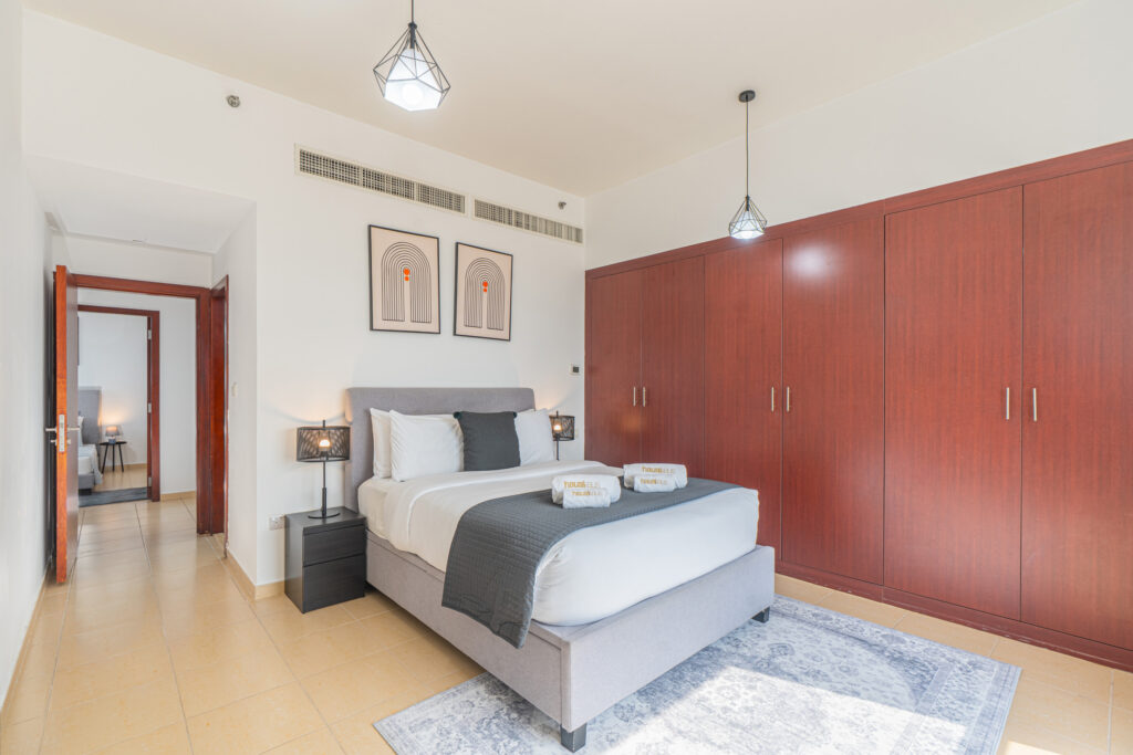 Steps to Beach | Sea View | Perfect Family Stay