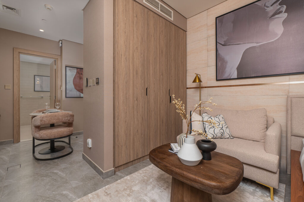 Brand New | Canal Views | Luxurious Ambience