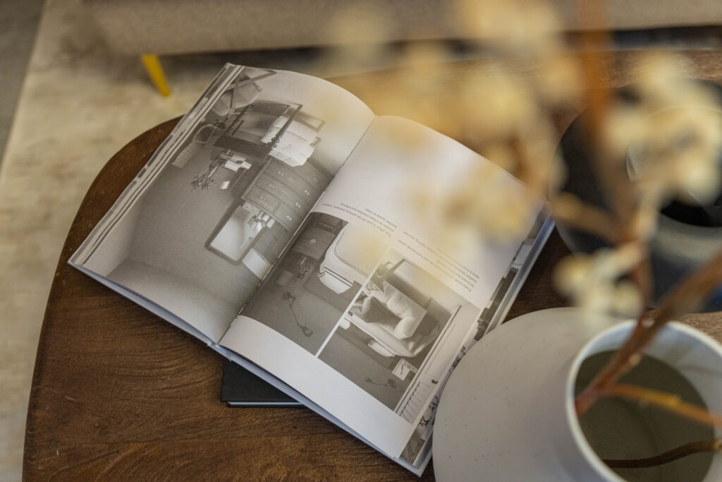 Brand New | Canal Views | Luxurious Ambience