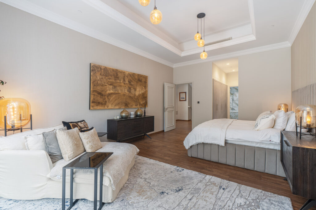 Luxurious | Direct Beach Access | Full Upgraded