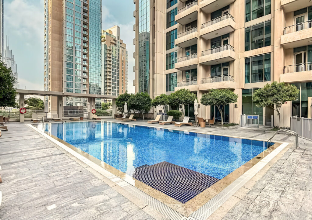 City Charm | Stunning Burj Khalifa Backdrop