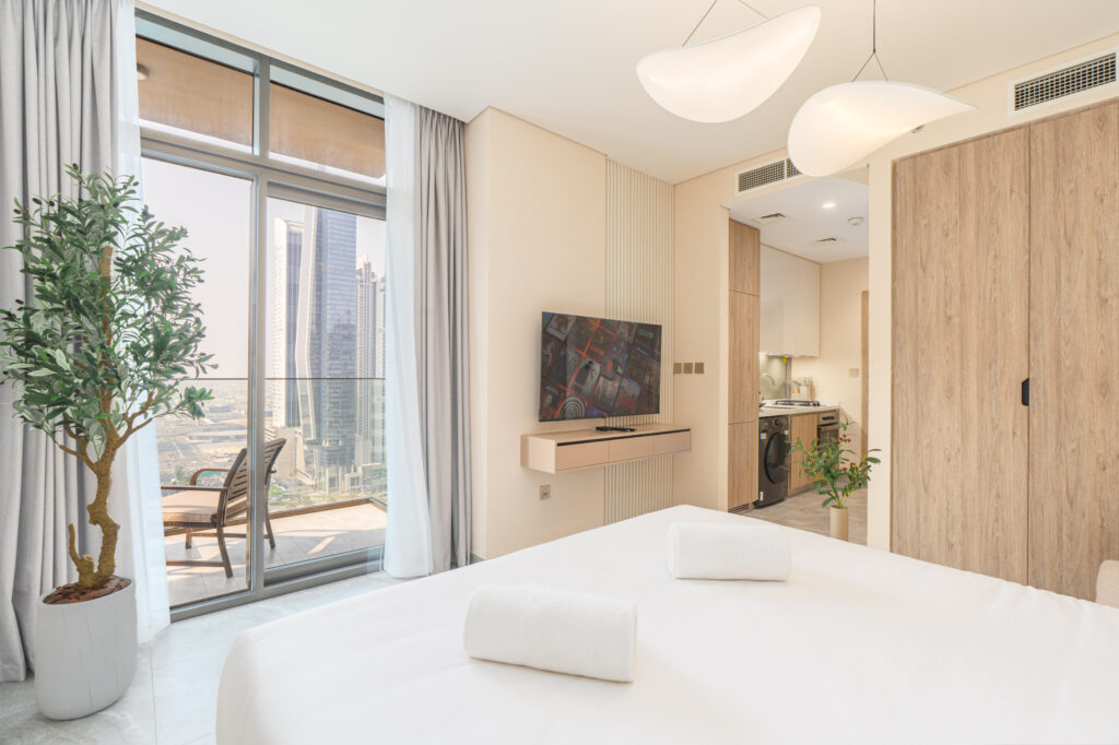 Charming Canal View | Stylish Brand-New Studio
