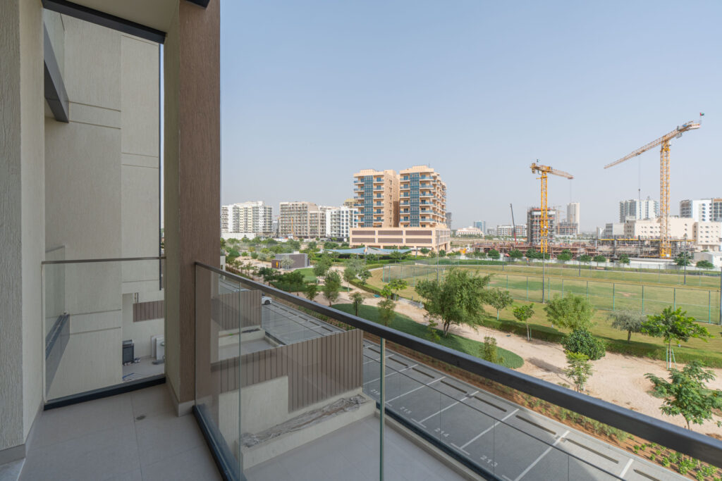 Peaceful Escape | Modern Design | Park View