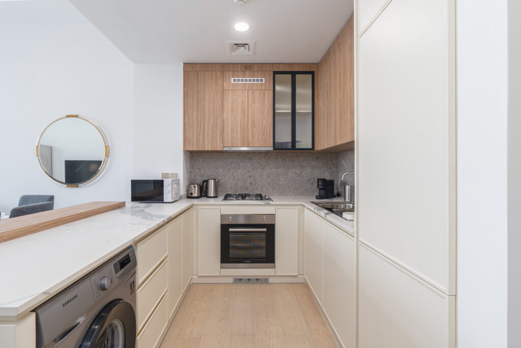 Spacious 2BR | Modern | Fully Equipped