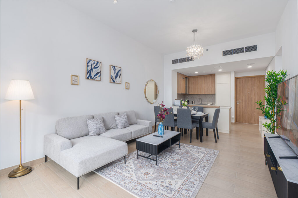 Spacious 2BR | Modern | Fully Equipped