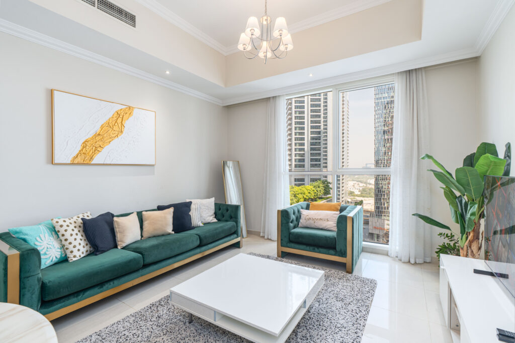 Comfortable 1BR Retreat | Prime Downtown Location