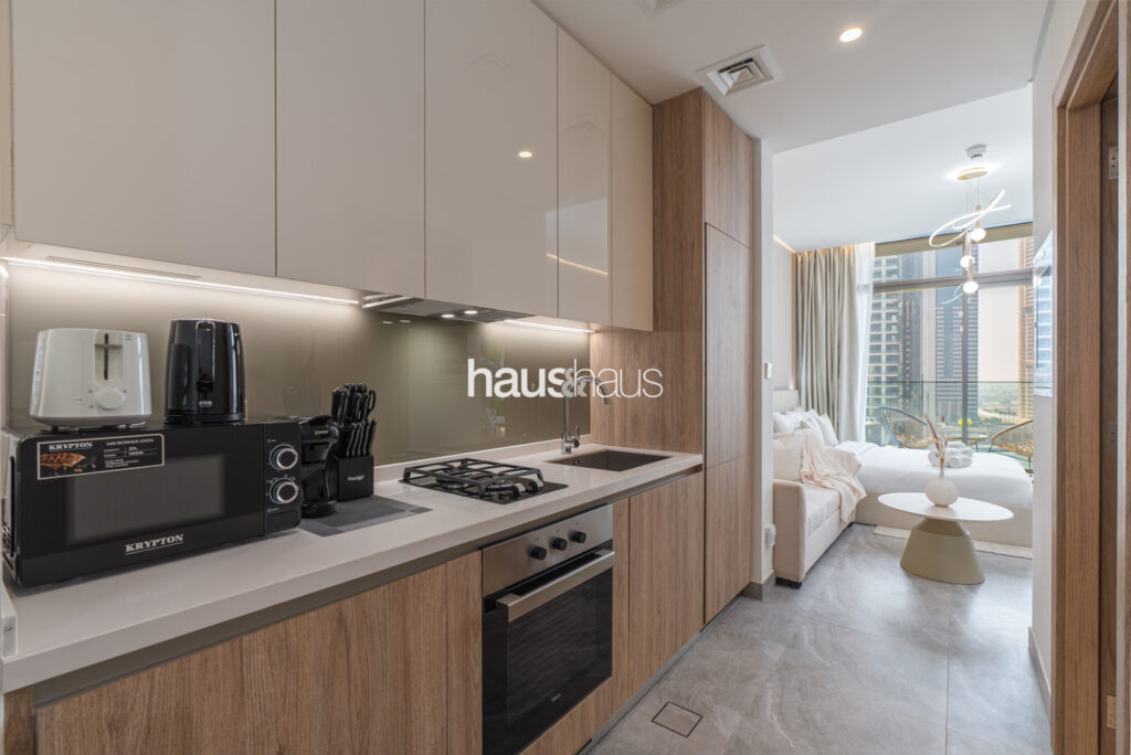 Elegant Canal-Facing Studio | Newly Furnished