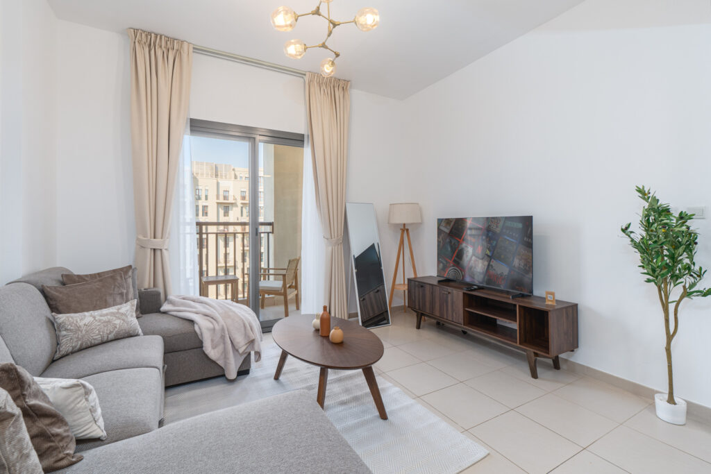 Peaceful Community | Modern | Best for Family