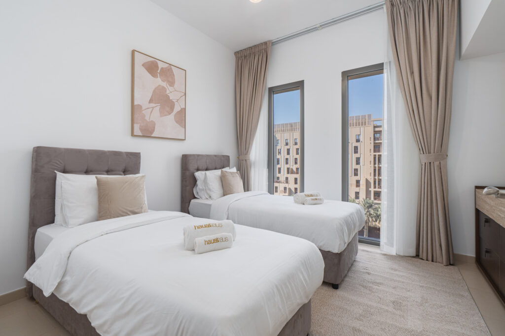 Peaceful Community | Modern | Best for Family