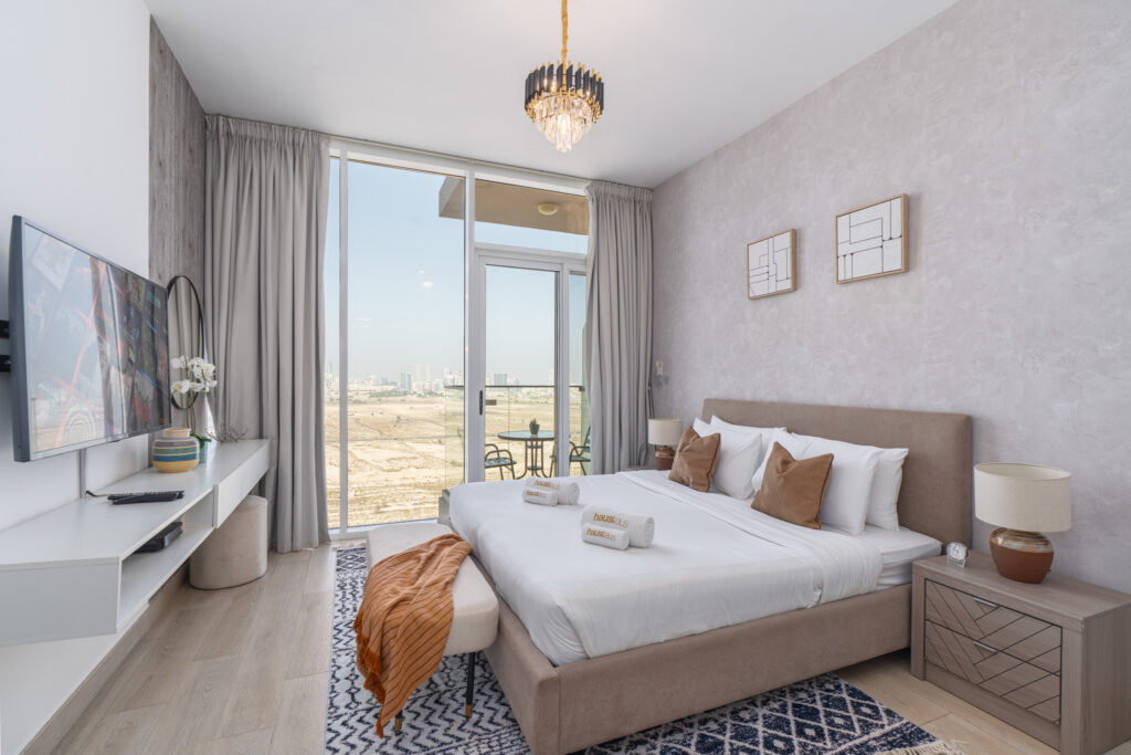 Bright Studio | Modern Facilities | Near Park