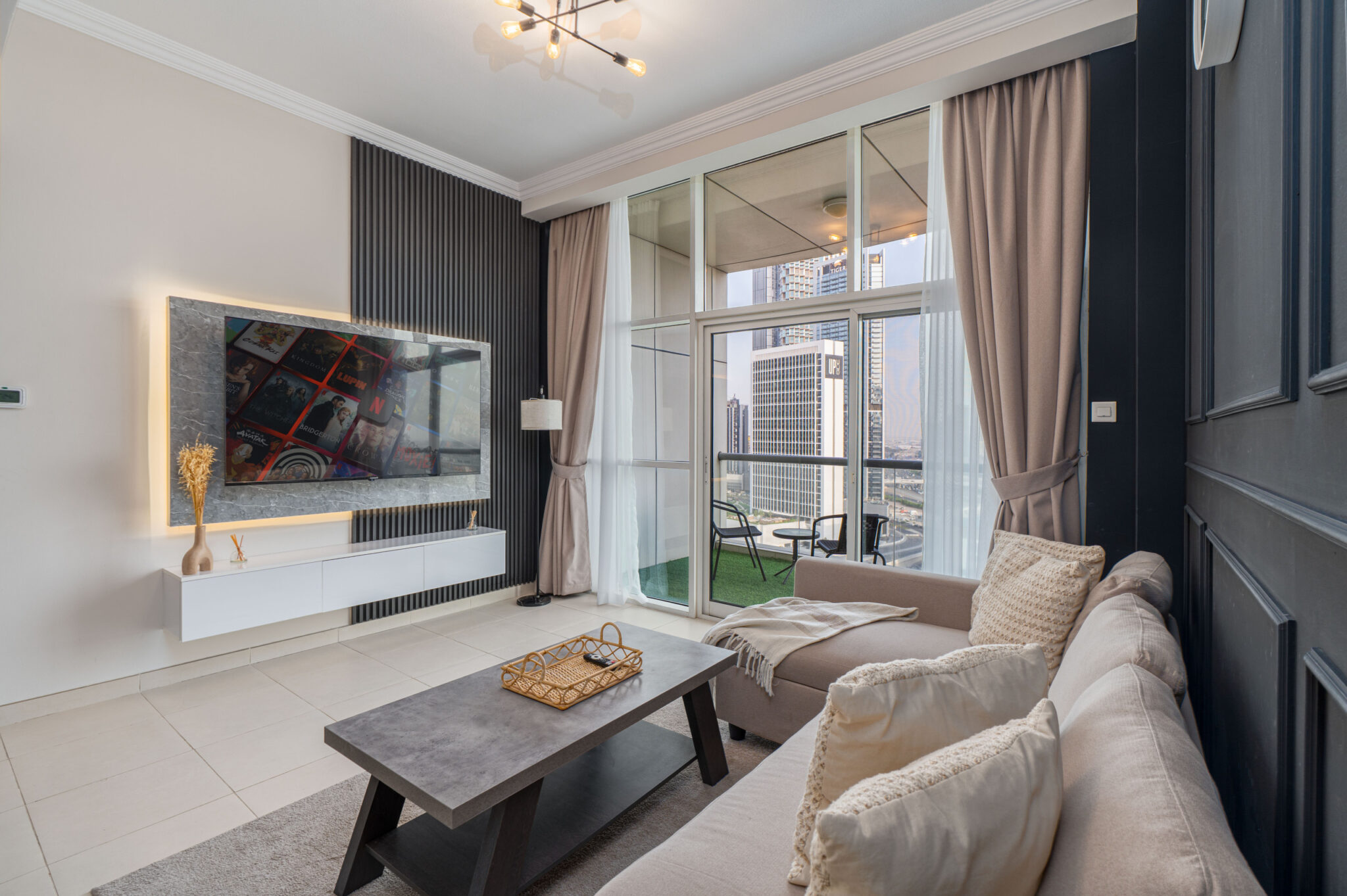 Modern 1BR | Canal View | Sleeps 3