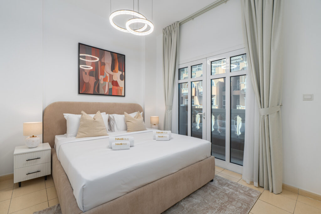 Newly Furnished | Well-connected | JVC