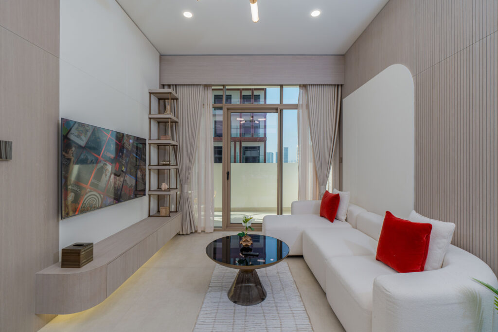 Contemporary 1BR | Smart Home | Brand New