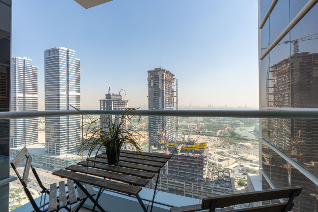 High Floor | Near Metro | Fully Equipped
