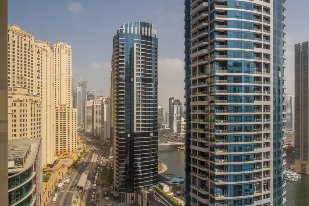 Spacious | Few Steps from Beach and Marina Walk