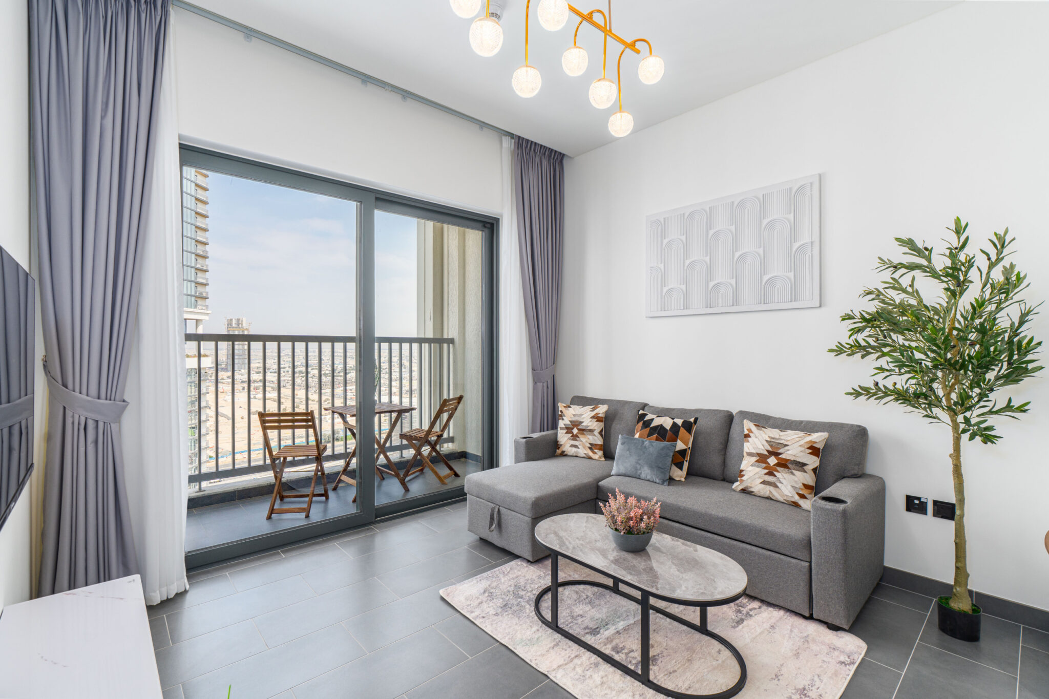 Pool View | Modern Furnishing | Extra Room