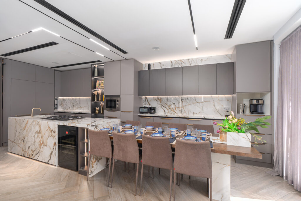 Premium 4BR Modern Townhouse | Upgraded & Stylish Interiors