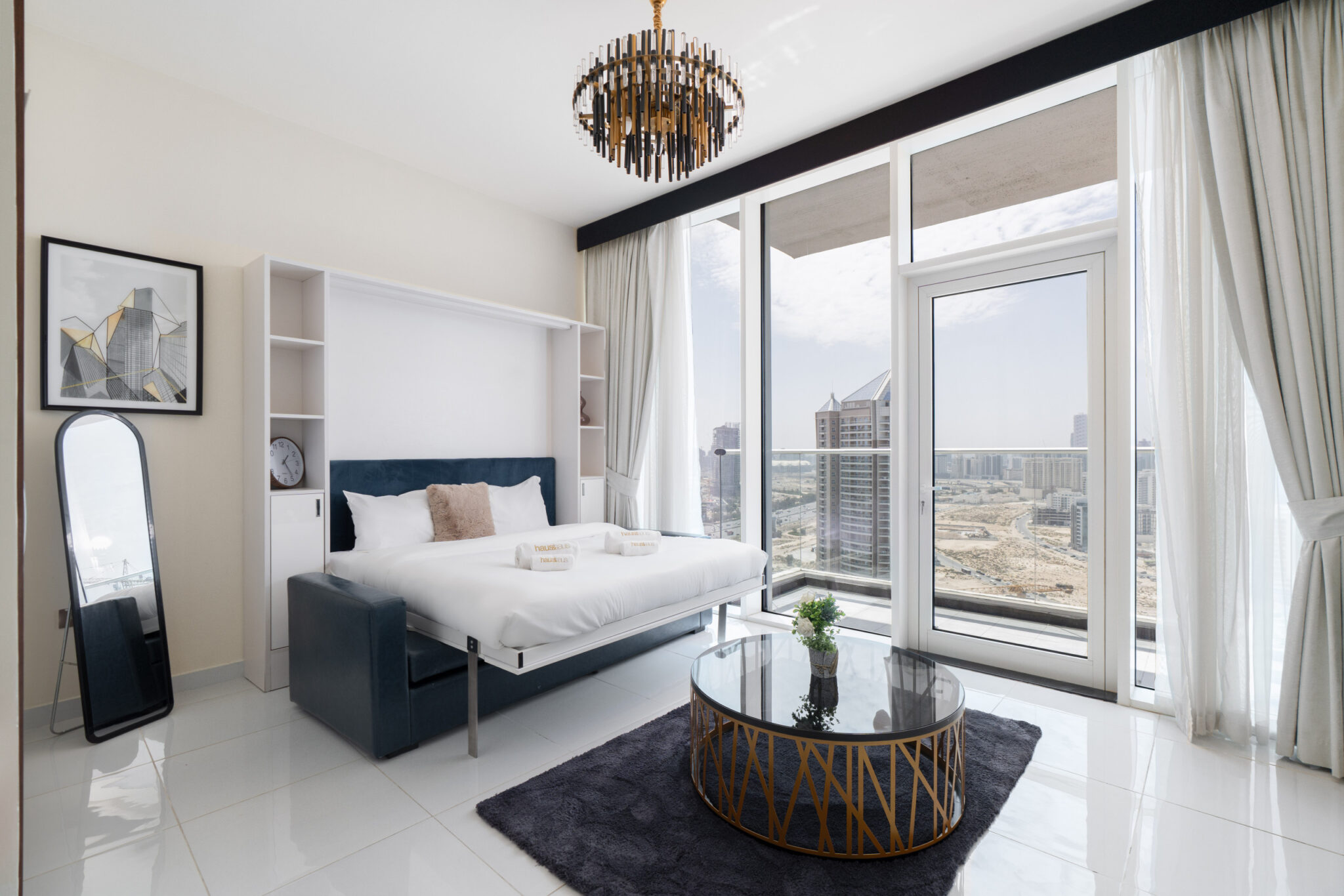 Cozy Studio Living | Motor City & Track Views