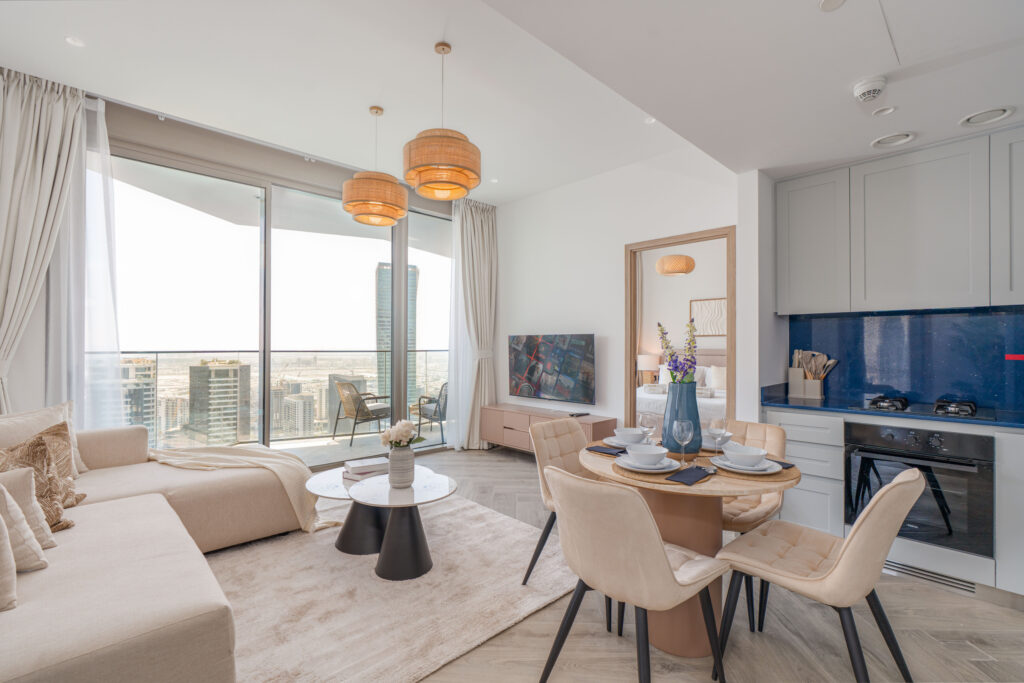 Beautiful Canal & Burj Khalifa View | Luxurious 2BR