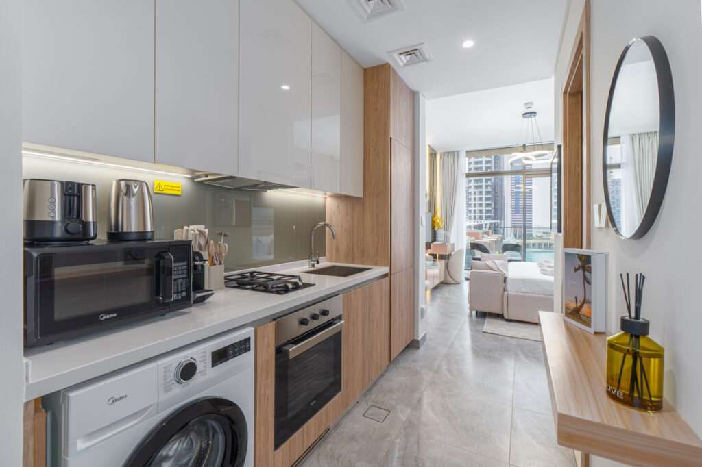 Brand New | Best Views | Contemporary Studio