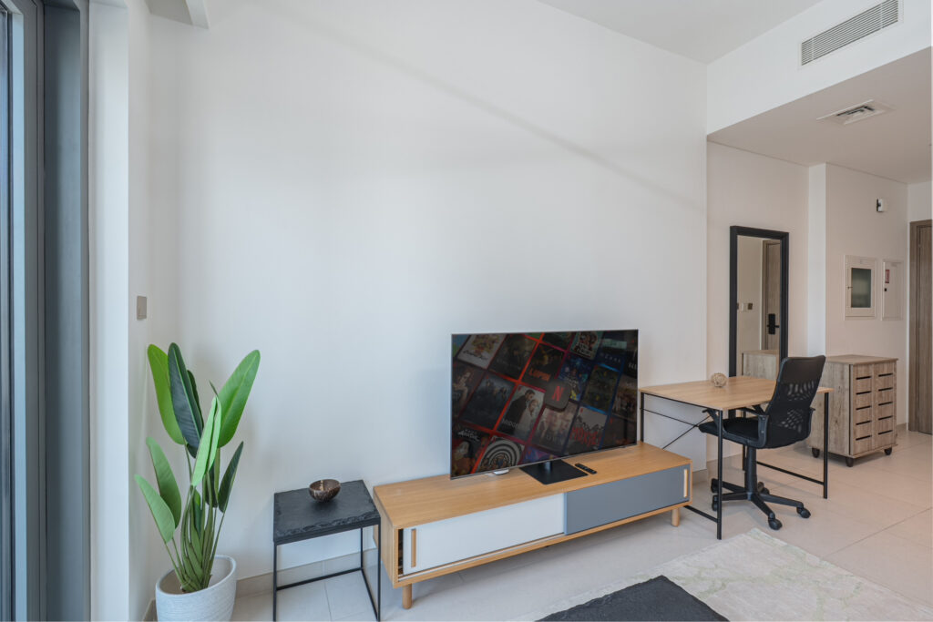 Near Burj Khalifa | Contemporary | Central