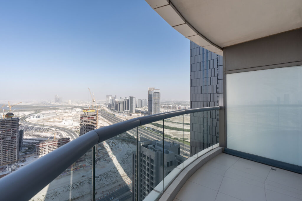High Floor | Best for Families | Skyline Views