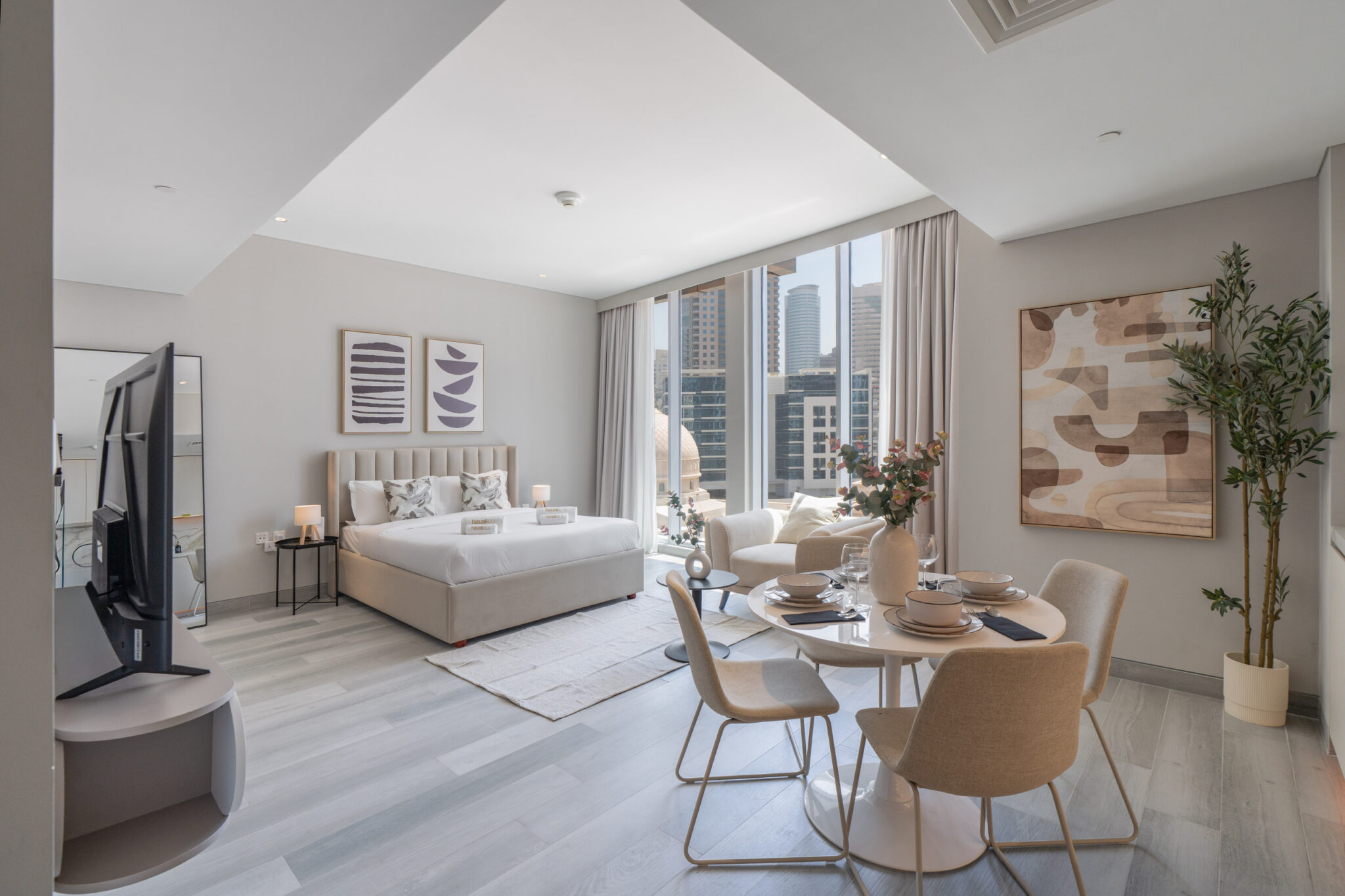 Contemporary Studio | Marina | Central