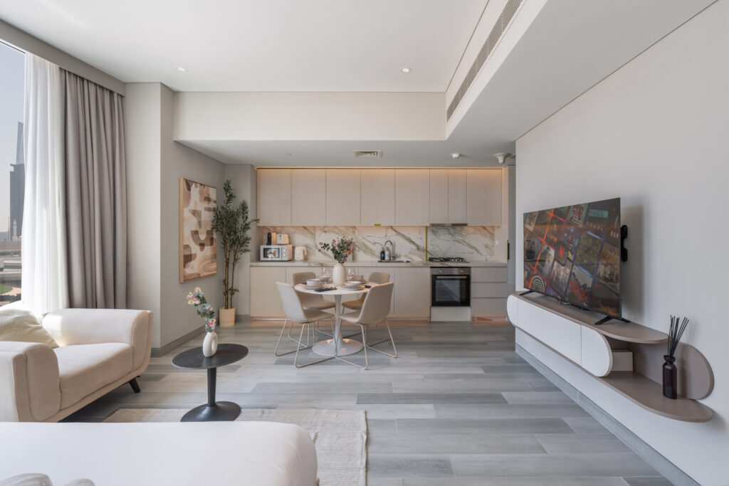Contemporary Studio | Marina | Central