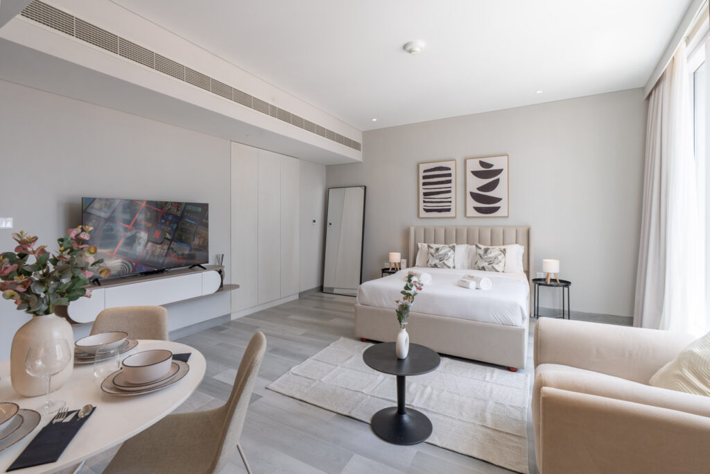 Contemporary Studio | Marina | Central