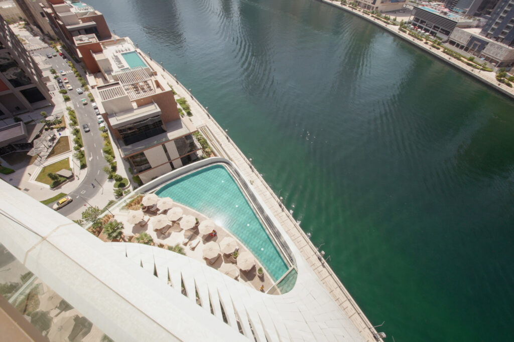 Stylish & Luxurious | Canal Views | Brand-New