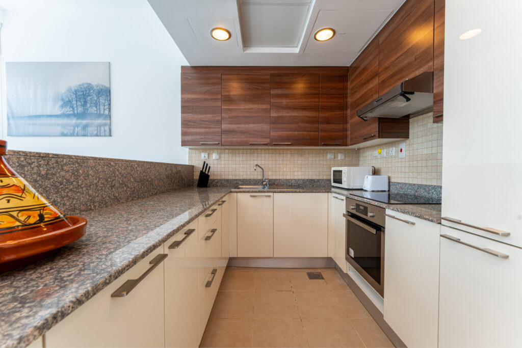 Spacious Studio | Business Hub | Sleeps 3