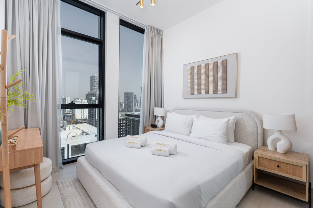 Turnkey | Modern Furnishing | Well-Connected