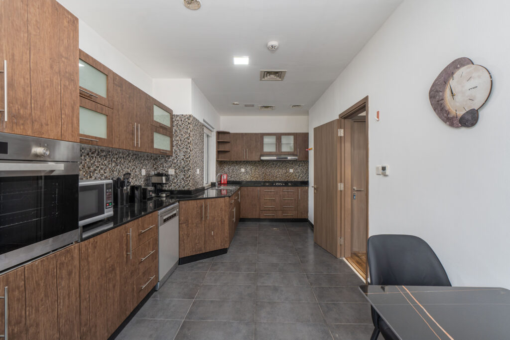 Family Villa | Beautiful Community | Fully Equipped