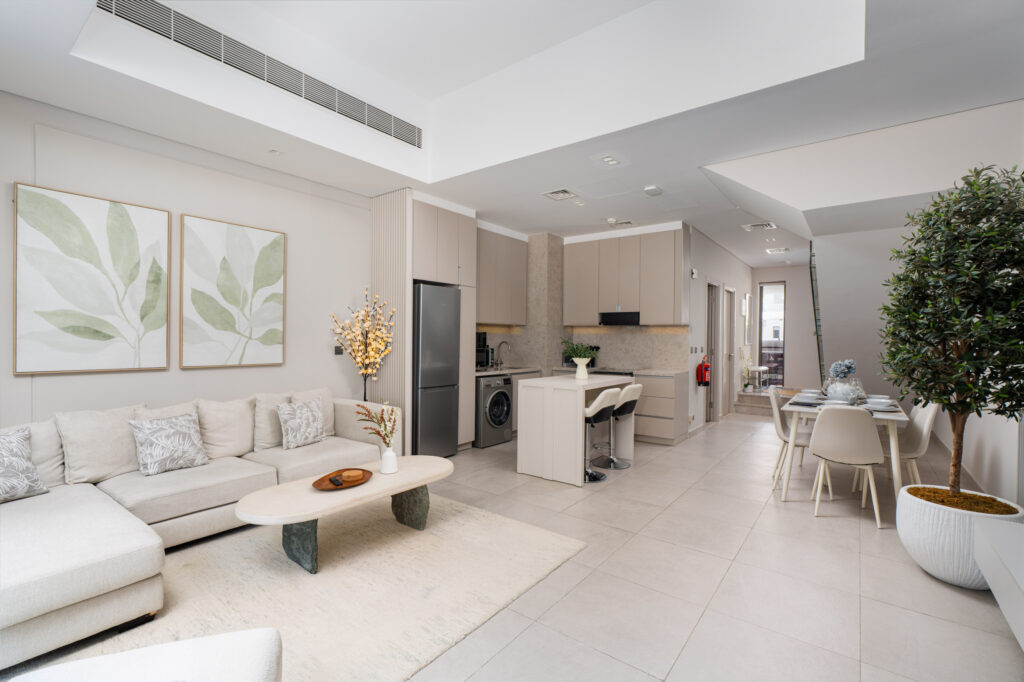 Newly Furnished Townhouse | Lovely Community