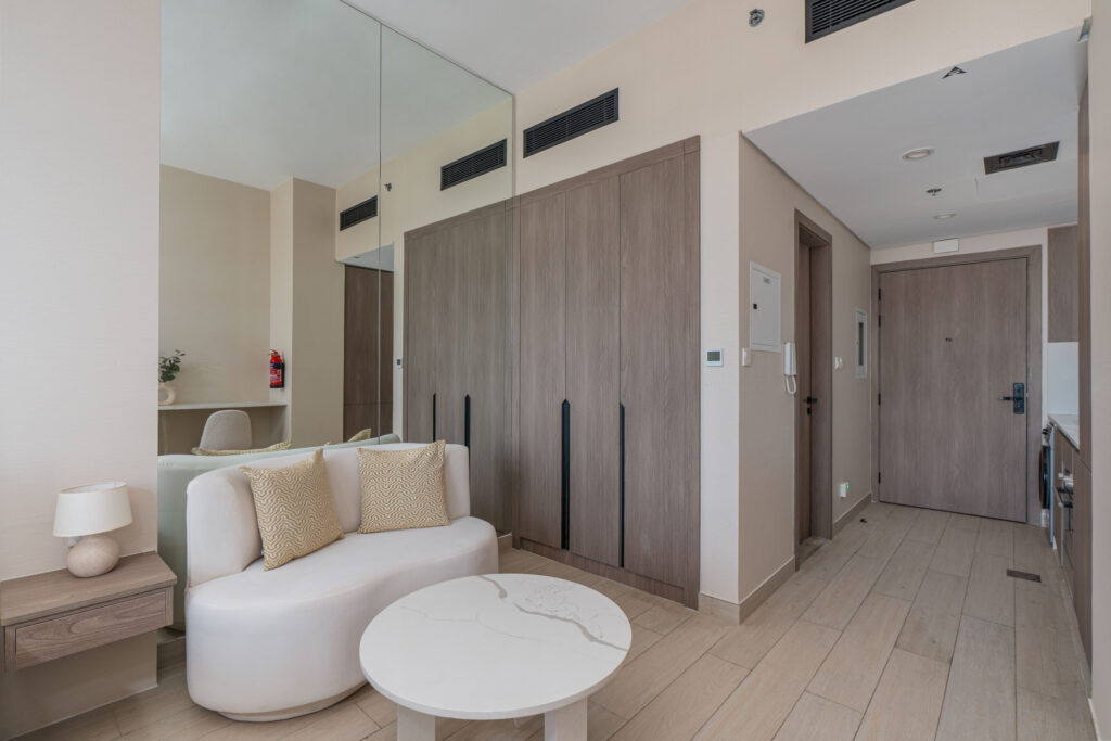 Fully Equipped and Cosy Studio | Modern Facilities