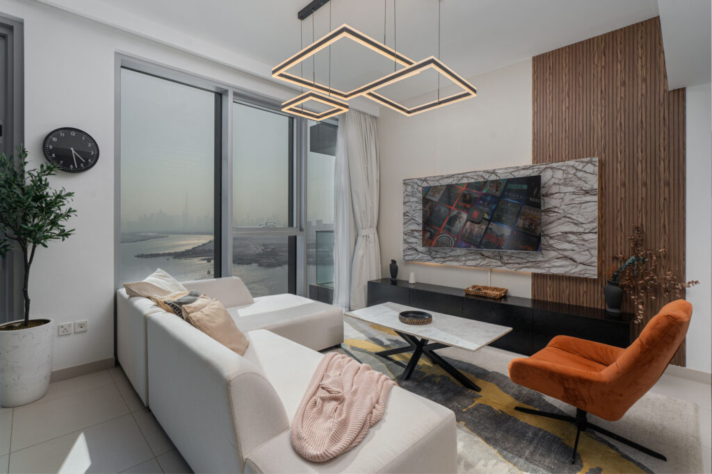 Spectacular Views | Contemporary | Creek Harbour