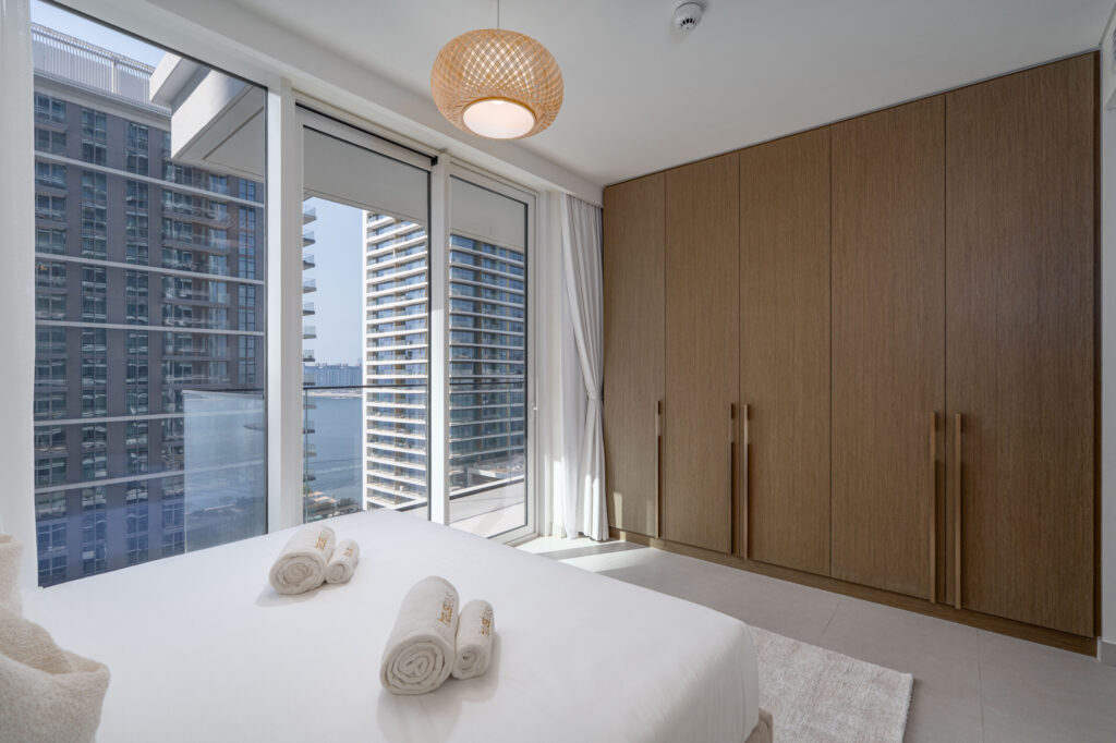 Harbour Views | Newly Furnished | Sophisticated 2BR