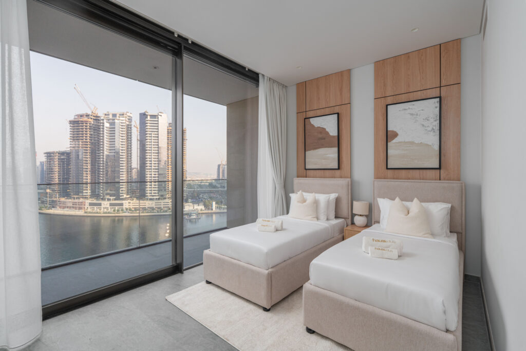 Brand New 3BR | Burj Khalifa View | Luxurious
